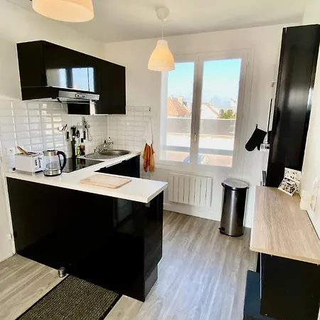 Appartement Le Hameau, Confortable Avec Acces Direct A La *