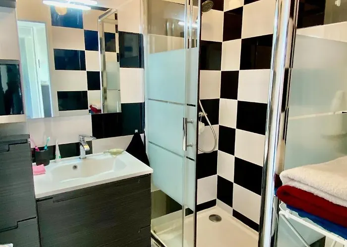 شقة Le Hameau, Confortable Avec Acces Direct A La