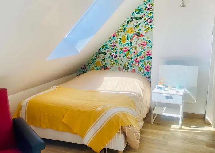 Le Hameau, Confortable Avec Acces Direct A La